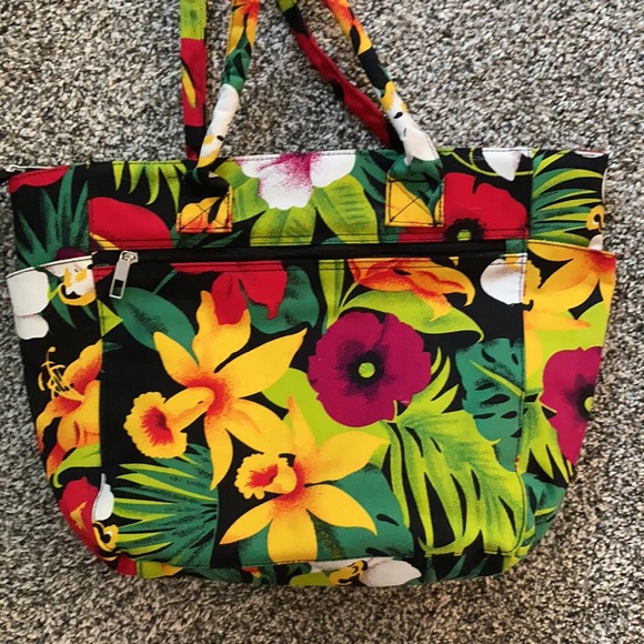Hawaiian Print Tote Bag - Picture 2 of 15